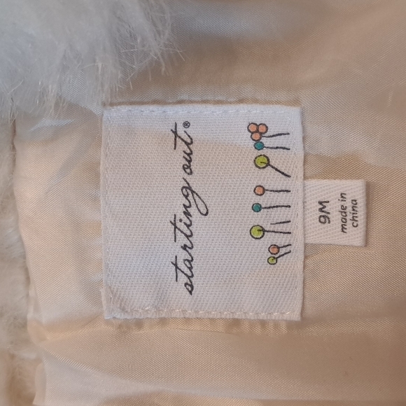 Starting out faux fur 9 month zip up vest NWT - Picture 5 of 6